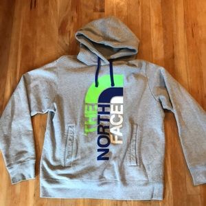 THE NORTH FACE SWEATSHIRT